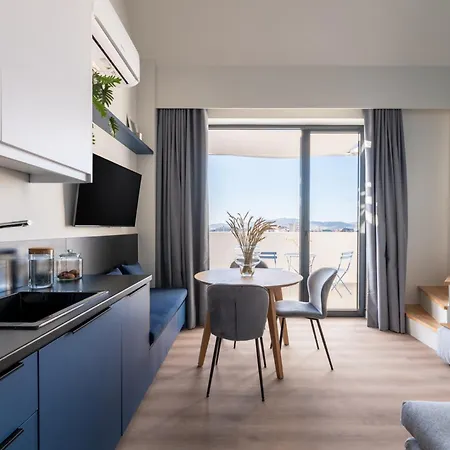 Exceptional Living Lofts By Upstreet Apartment