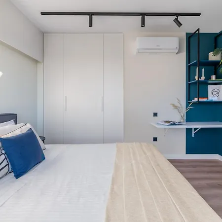 Exceptional Living Lofts By Upstreet