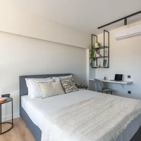 Exceptional Living Lofts By Upstreet