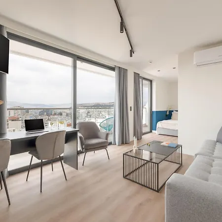 Exceptional Living Lofts By Upstreet *